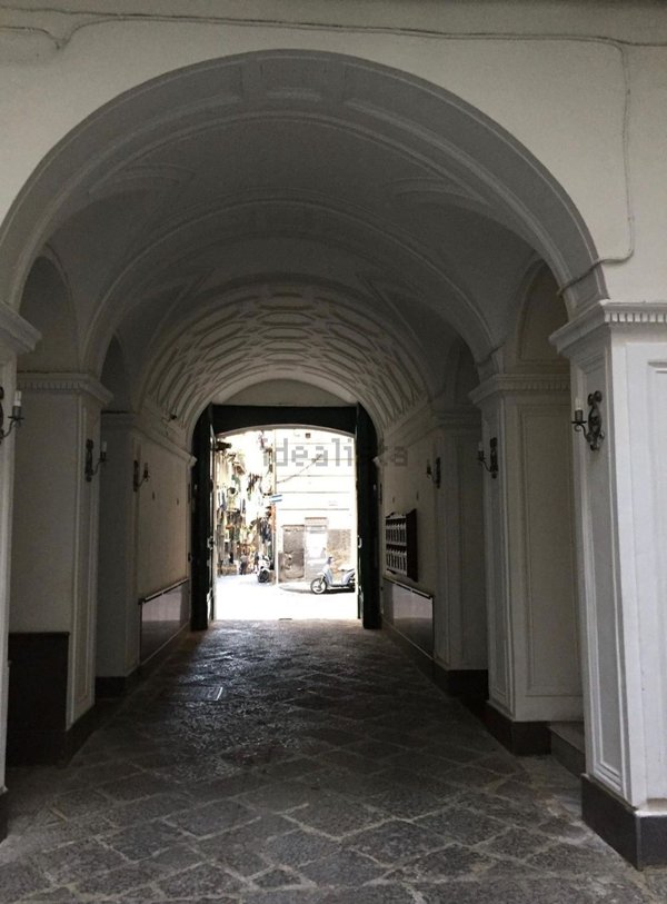 appartamento in affitto a Napoli in zona San Ferdinando