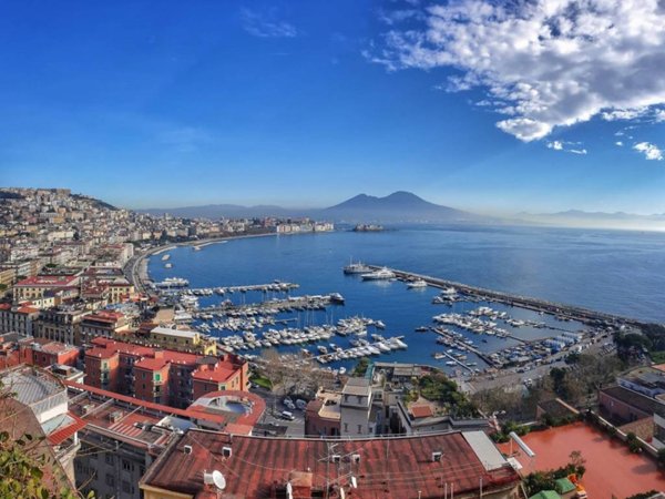 appartamento in affitto a Napoli in zona Posillipo