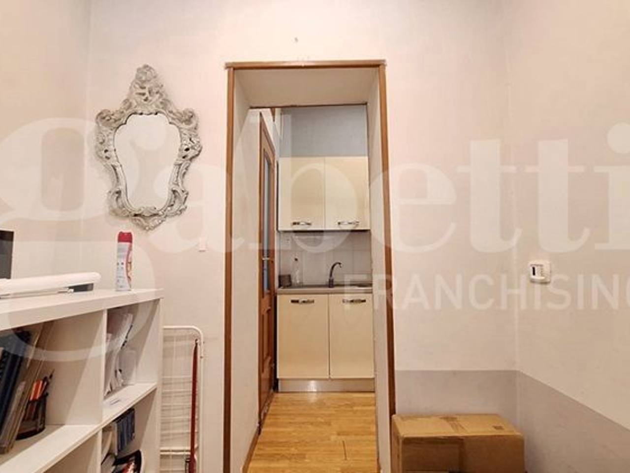 appartamento in affitto a Napoli in zona Stella