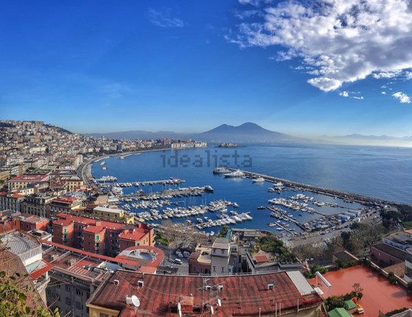 appartamento in affitto a Napoli in zona Posillipo