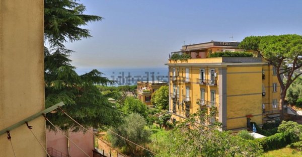 appartamento in affitto a Napoli in zona Posillipo
