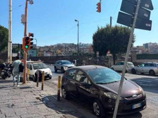 appartamento in affitto a Napoli in zona Stella