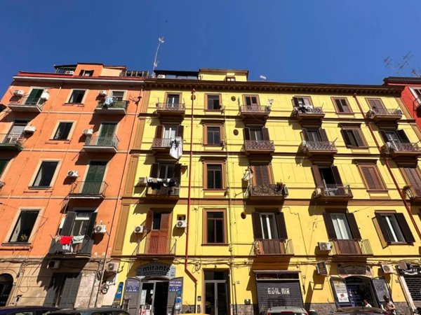 appartamento in affitto a Napoli in zona Chiaia