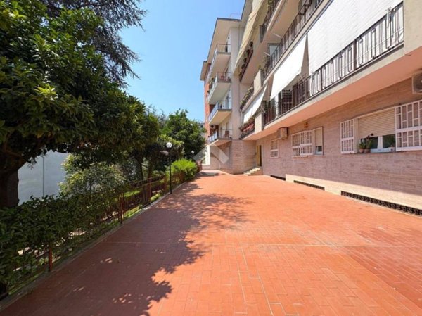 appartamento in affitto a Napoli in zona Posillipo