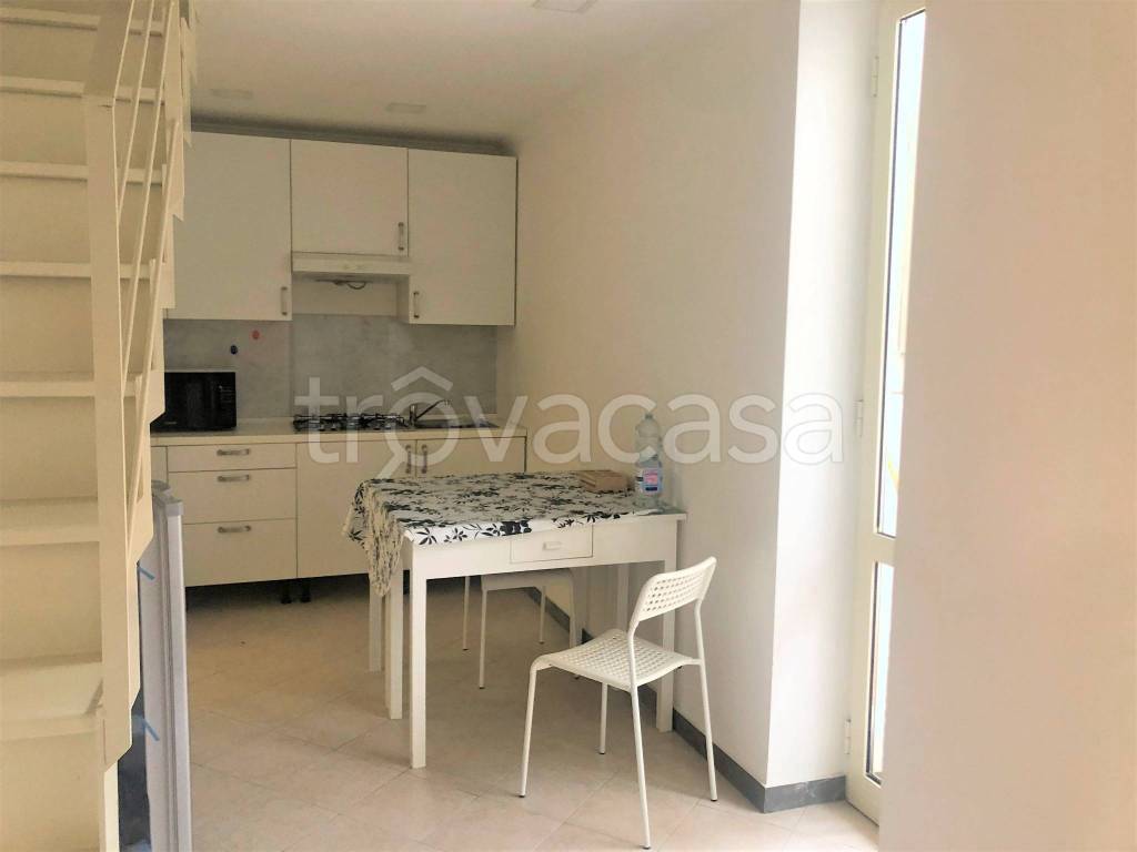 appartamento in affitto a Napoli in zona Pendino / San Giuseppe