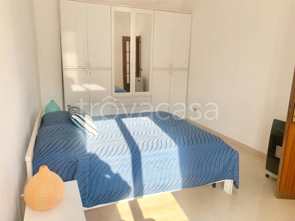 appartamento in affitto a Napoli in zona Chiaia