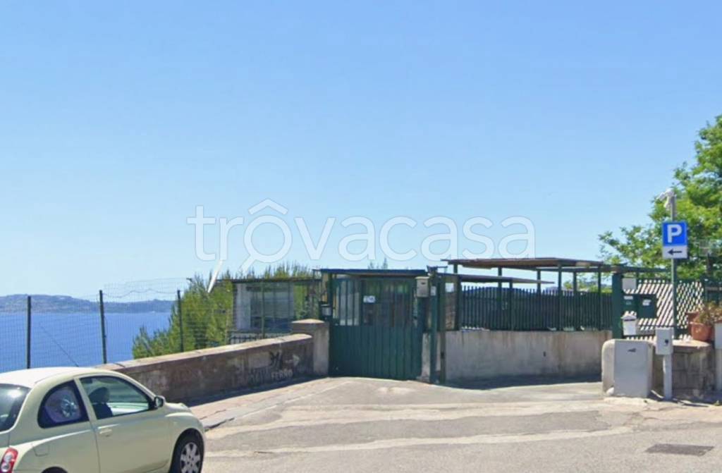appartamento in affitto a Napoli in zona Posillipo