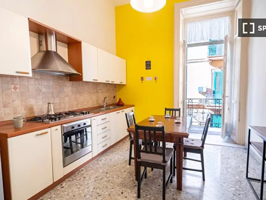 appartamento in affitto a Napoli in zona Pendino / San Giuseppe