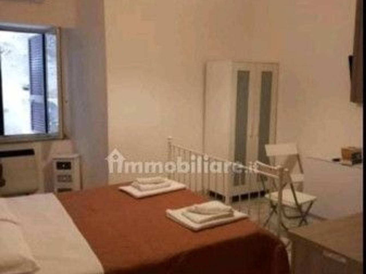 appartamento in affitto a Napoli in zona Stella