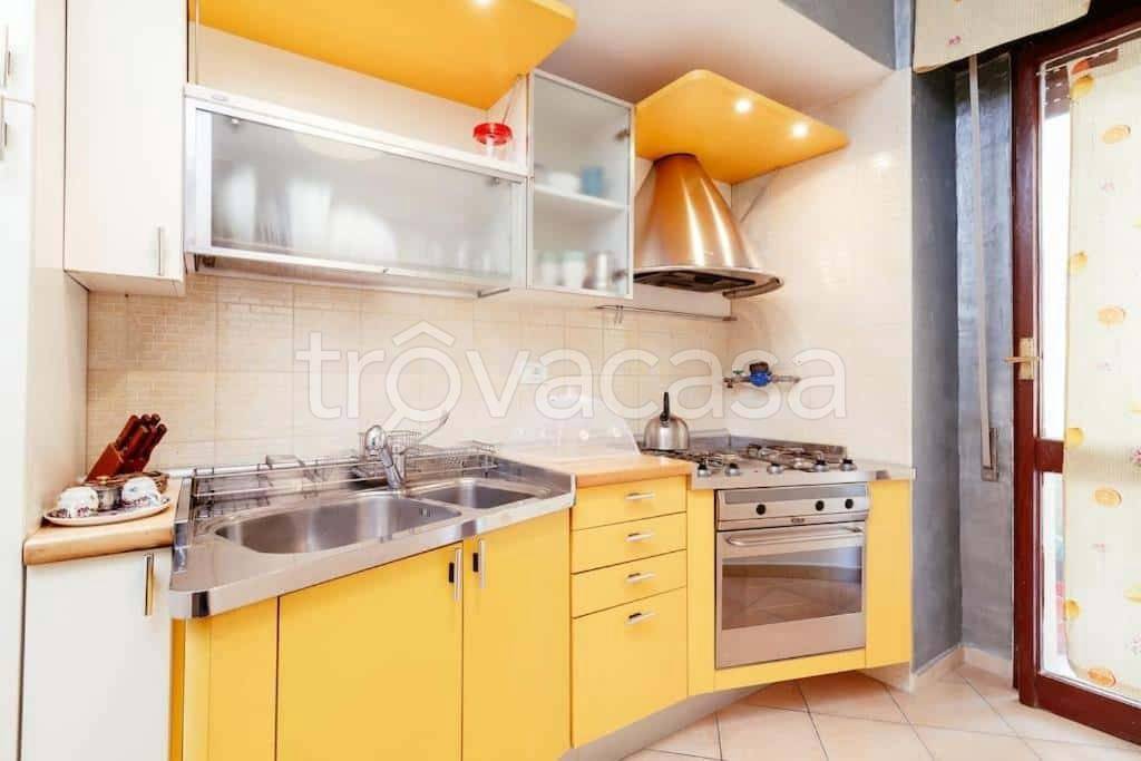 appartamento in affitto a Napoli in zona Bagnoli