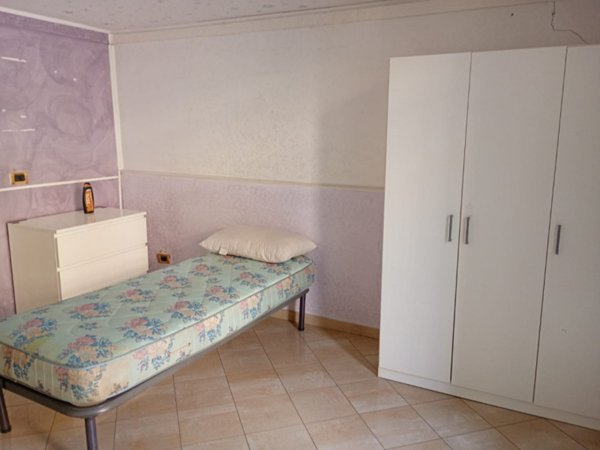 appartamento in affitto a Napoli in zona Vicaria