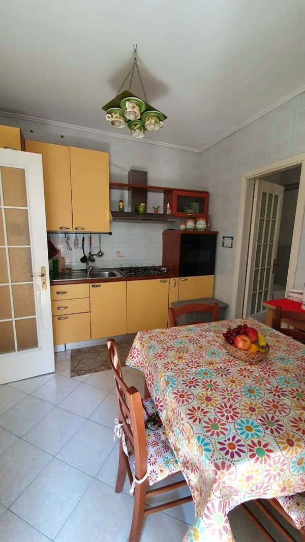 appartamento in affitto a Napoli in zona San Ferdinando