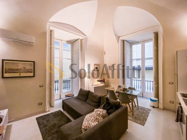 appartamento in affitto a Napoli in zona Stella