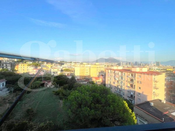 appartamento in affitto a Napoli