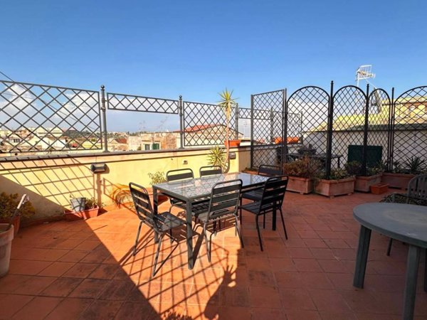 appartamento in affitto a Napoli in zona Avvocata