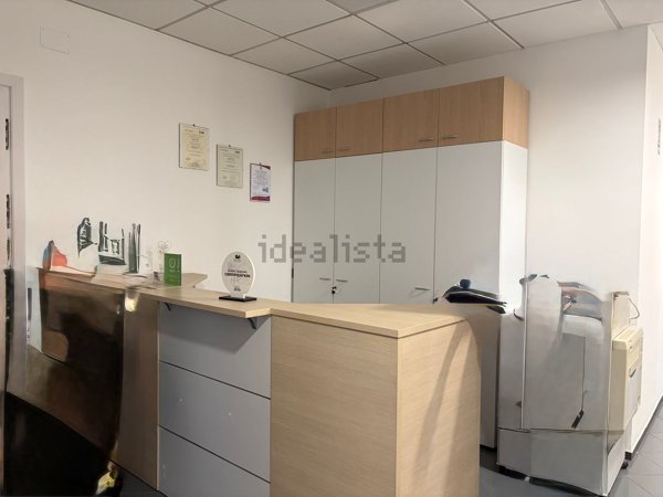 ufficio in affitto a Napoli in zona Vicaria