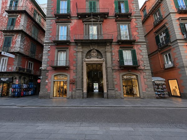 appartamento in affitto a Napoli