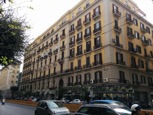 appartamento in affitto a Napoli in zona Porto