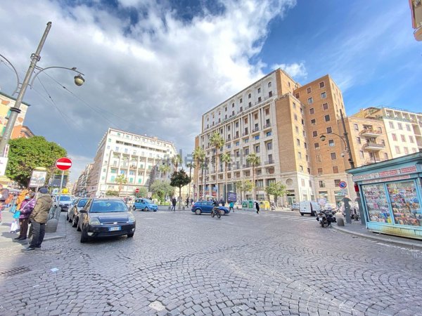 appartamento in affitto a Napoli in zona Montecalvario