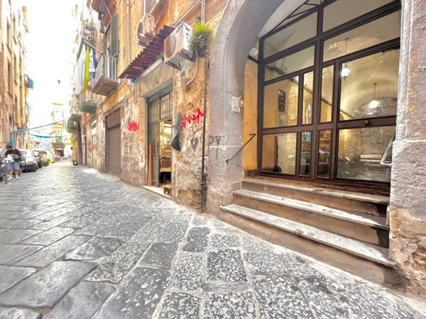 appartamento in affitto a Napoli in zona Avvocata