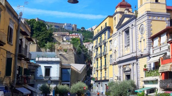 appartamento in affitto a Napoli