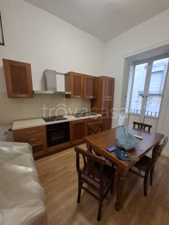 appartamento in affitto a Napoli in zona Pendino / San Giuseppe