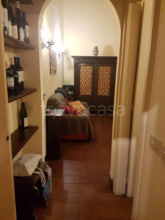 appartamento in affitto a Napoli in zona Chiaia