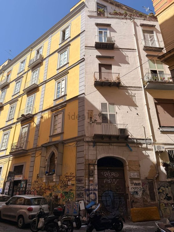 appartamento in affitto a Napoli in zona Centro Antico