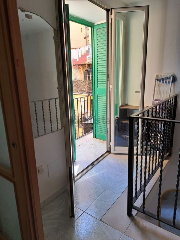 appartamento in affitto a Napoli in zona Pendino / San Giuseppe