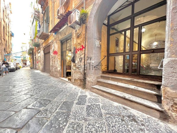 appartamento in affitto a Napoli in zona Avvocata