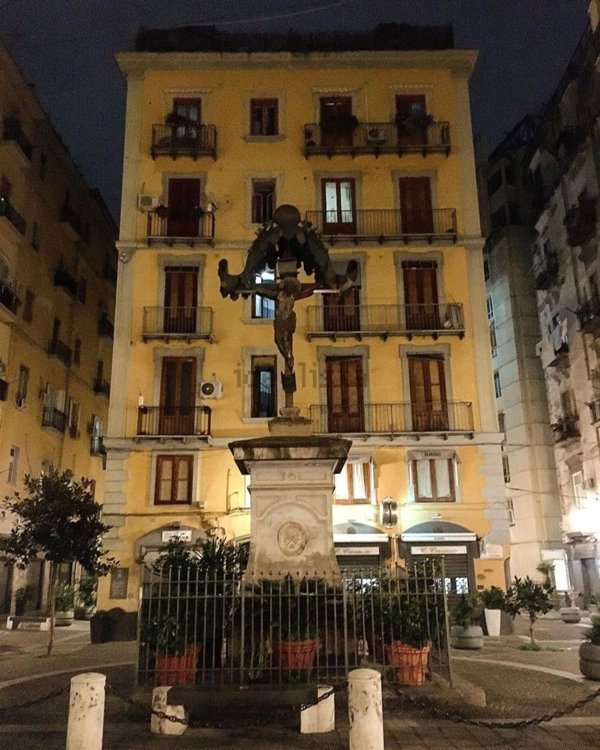 appartamento in affitto a Napoli in zona Pendino / San Giuseppe