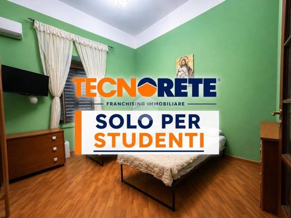 appartamento in affitto a Napoli in zona Vicaria