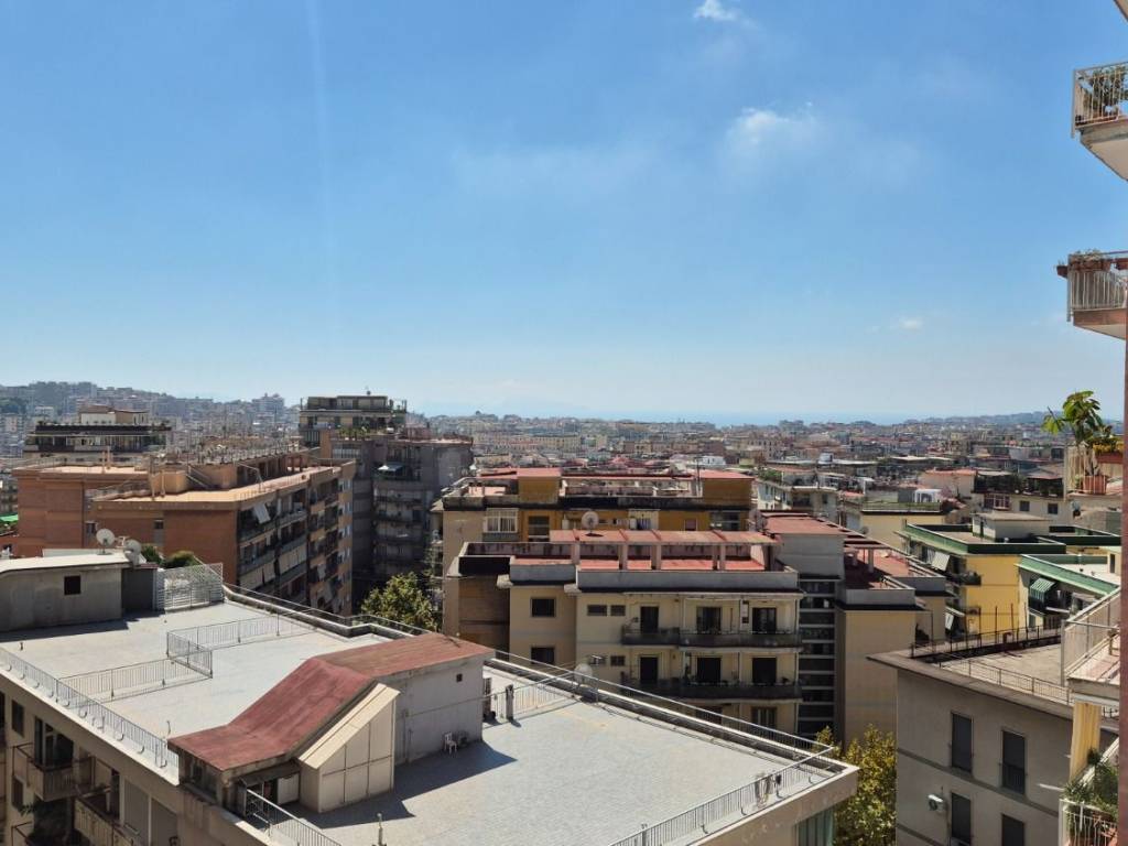 appartamento in affitto a Napoli in zona Arenella