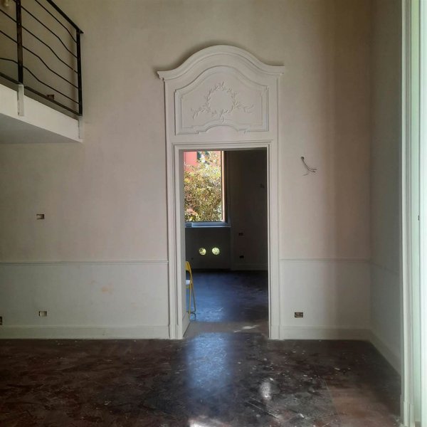 appartamento in affitto a Napoli in zona Chiaia