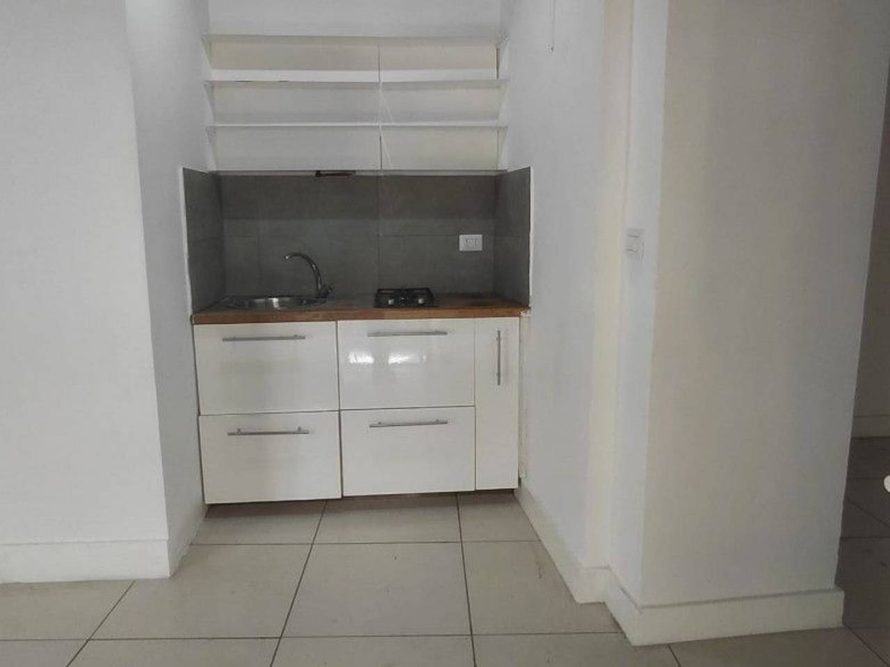 appartamento in affitto a Napoli in zona Stella