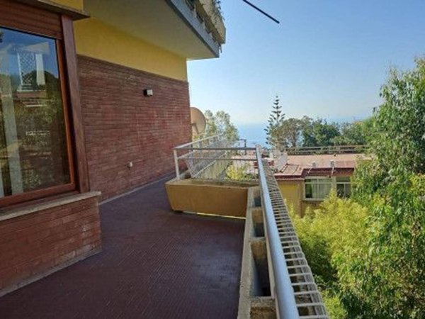 appartamento in affitto a Napoli in zona Posillipo