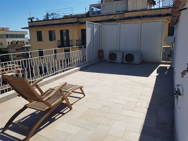 appartamento in affitto a Napoli in zona Vomero