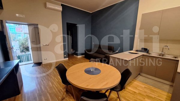 appartamento in affitto a Napoli in zona Pendino / San Giuseppe