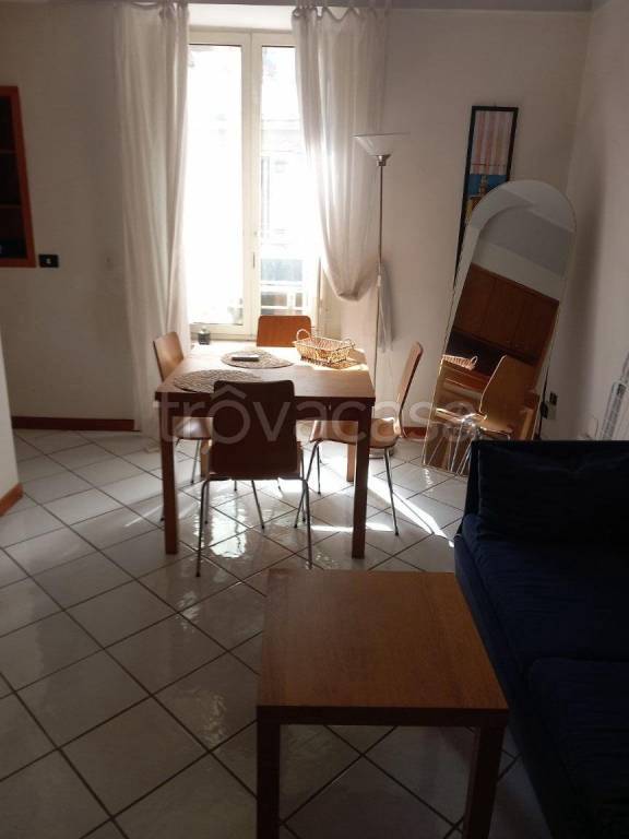 appartamento in affitto a Napoli in zona Chiaia