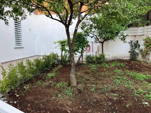 appartamento in affitto a Napoli in zona Chiaia