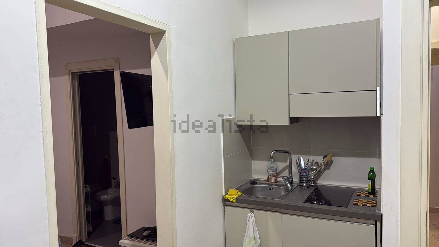 appartamento in affitto a Napoli in zona San Ferdinando