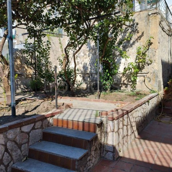appartamento in affitto a Napoli in zona Vomero