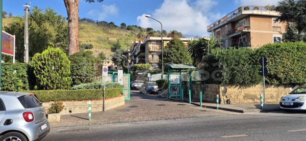 appartamento in affitto a Napoli in zona Bagnoli