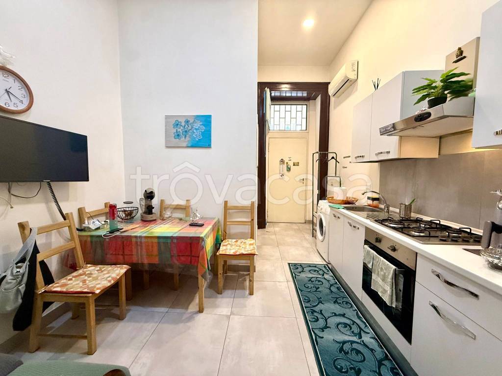 appartamento in affitto a Napoli in zona Pendino / San Giuseppe