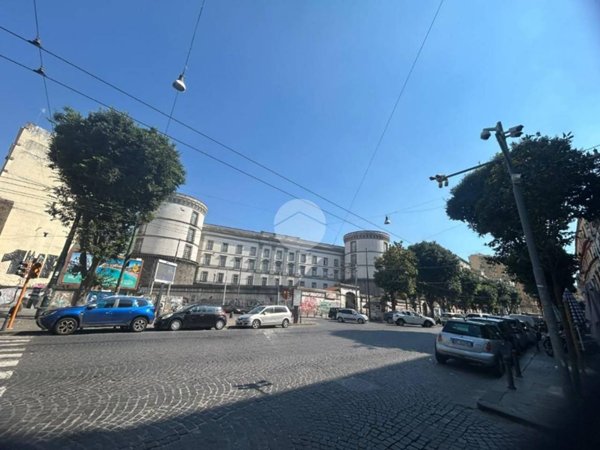 appartamento in affitto a Napoli in zona Stella