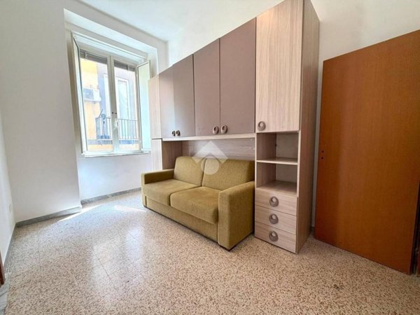appartamento in affitto a Napoli in zona Stella