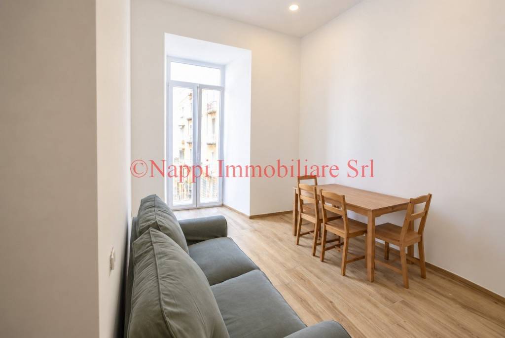 appartamento in affitto a Napoli in zona Porto