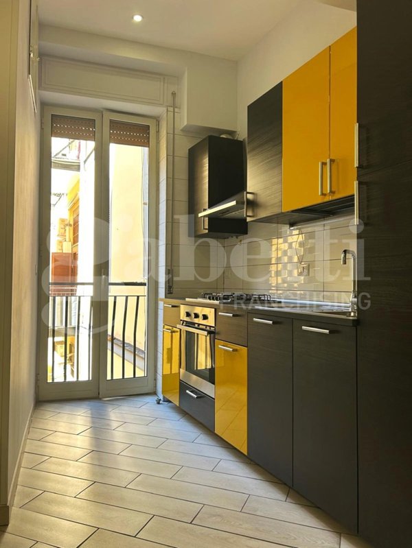appartamento in affitto a Napoli