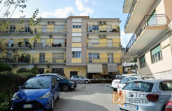 camera singola in affitto a Napoli in zona Fuorigrotta