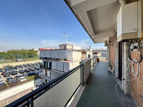 appartamento in affitto a Napoli in zona Secondigliano